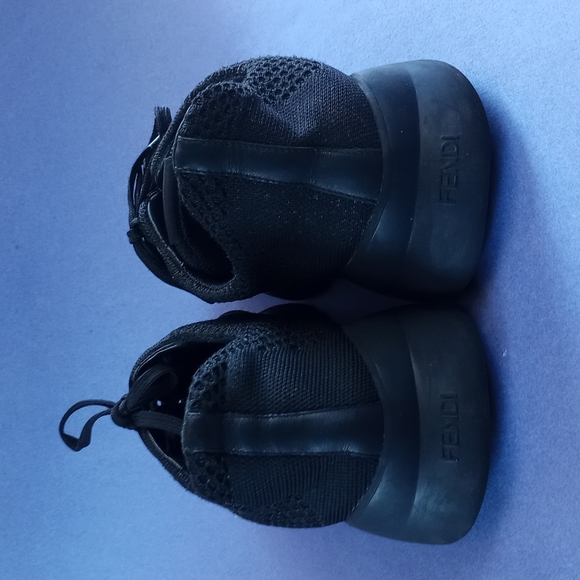 FENDI ROMA Kanye Style Athletic Shoes Black Mesh - Picture 10 of 12